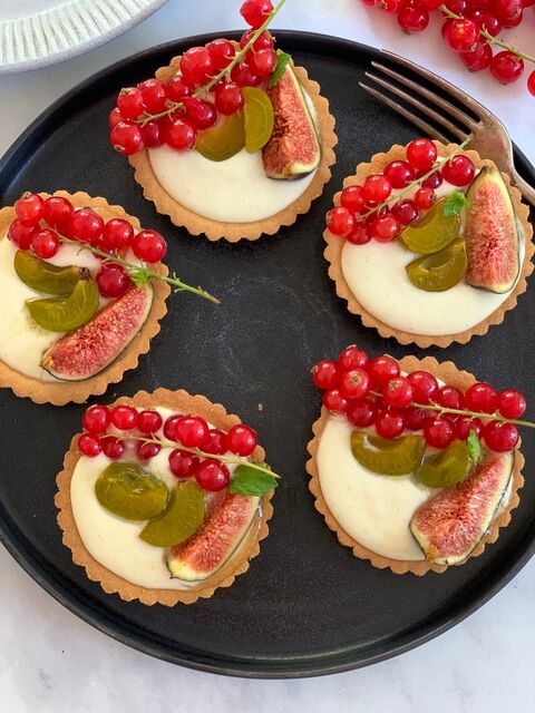 Cheats Fruit & Custard Tarts