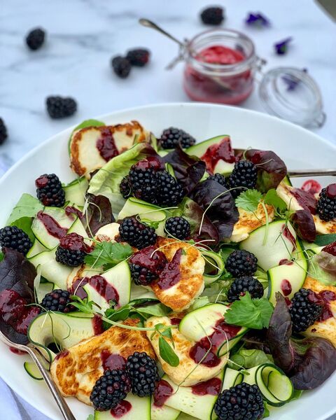 Halloumi & Blackberry Salad